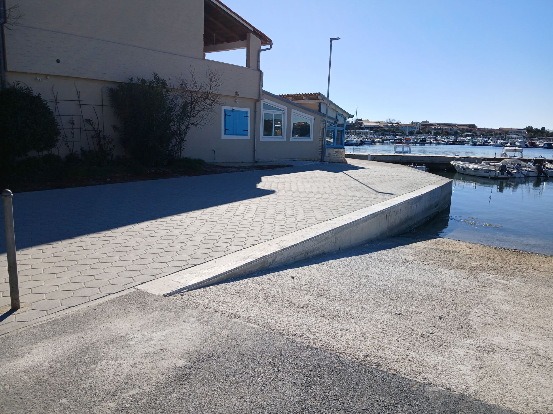 Dovršeno uređenje staze kod restorana Mižerija – ljepša i funkcionalnija Medulinska šetnica