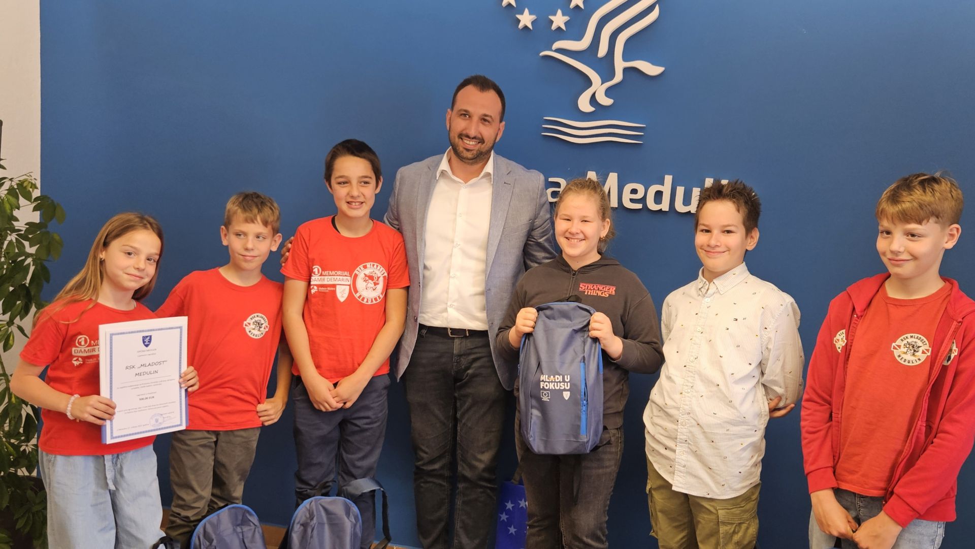 Načelnik Općine Medulin primio predstavnike RSK „Mladost“ Medulin i najbolje mlade sportaše