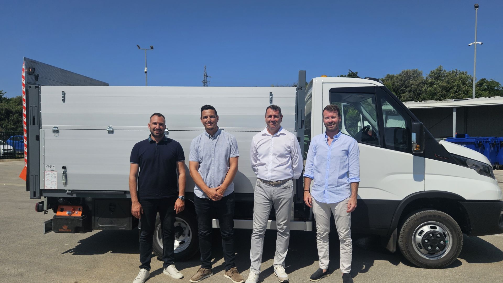 Primopredaja novog komunalnog vozila u reciklažnom dvorištu Med Eko Servisa d.o.o.