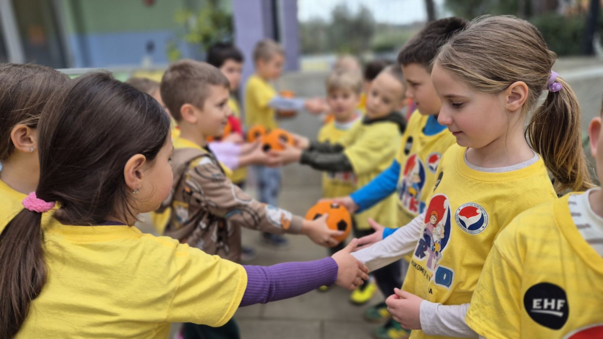 Mališani iz vrtića općine Medulin vježbaju na svježem zraku uz VRTKO program