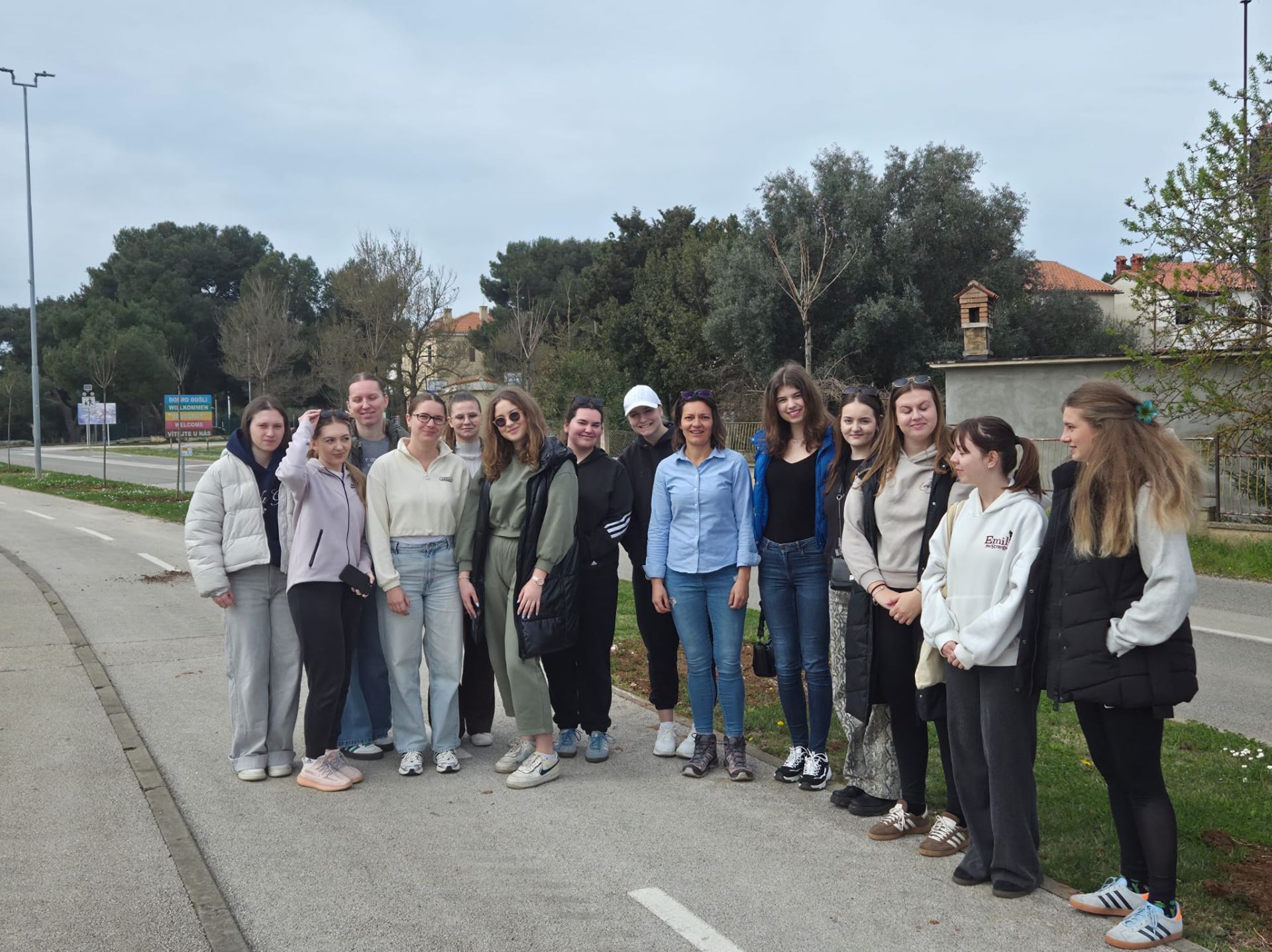 Studentice učiteljskog studija posjetile sadnju drvoreda u Banjolama